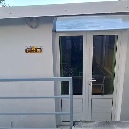 Apartament Le Calme Saint-Joseph Zewnętrze zdjęcie